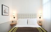 Туры в отель The Broome
