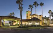 Туры в отель La Quinta Inn & Suites by Wyndham Orlando Airport
