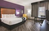 Туры в отель La Quinta Inn & Suites by Wyndham Orlando Airport