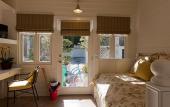 Туры в отель Channel Road Inn, A Four Sisters Inn