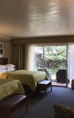 Туры в отель West Beach Inn, a Coast Hotel