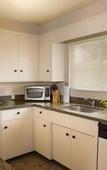 Туры в отель West Beach Inn, a Coast Hotel