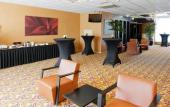 Туры в отель Carlton Oasis Hotel