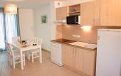 Туры в отель Terres de France - Residence de la Cabre d'Or