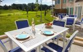 Туры в отель Terres de France - Residence de la Cabre d'Or