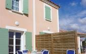 Туры в отель Terres de France - Residence de la Cabre d'Or