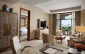 Туры в отель Sheraton Qingyuan Lion Lake Resort