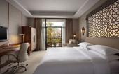 Туры в отель Sheraton Qingyuan Lion Lake Resort