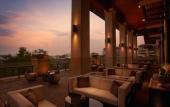 Туры в отель Hilton Wuhan Optics Valley