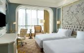 Туры в отель Crowne Plaza ZHENGZHOU by IHG