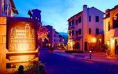 Туры в отель Town Square Suites by Toscana Valley