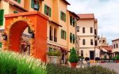 Туры в отель Town Square Suites by Toscana Valley