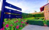 Туры в отель Town Square Suites by Toscana Valley