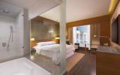 Туры в отель Sheraton Hyderabad Hotel