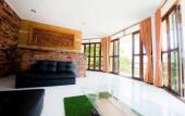 Туры в отель Adang Island Resort