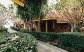 Туры в отель Adang Island Resort