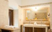 Туры в отель Sotto Le Cummerse Albergo Diffuso