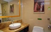 Туры в отель Vienna International Hotel (Dongguan Humen High-speed Railway Station Wanda Plaza Branch)