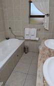 Туры в отель Bar T Nique Guest House