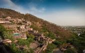 Туры в отель Neemrana Fort-Palace