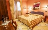 Туры в отель Hotel Cala Marina