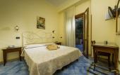 Туры в отель Hotel Cala Marina