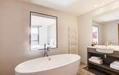 Туры в отель Spark by Hilton Lyon Park Saone