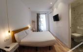 Туры в отель Hostal Manuela by gaiarooms