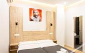 Туры в отель Hostal Manuela by gaiarooms