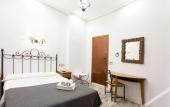 Туры в отель Hostal Manuela by gaiarooms