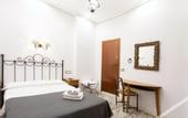 Туры в отель Hostal Manuela by gaiarooms