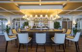 Туры в отель The Rock Hotel