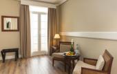 Туры в отель The Rock Hotel