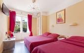 Туры в отель Hotel Le Petit Chateau