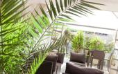 Туры в отель Hotel Le Petit Chateau