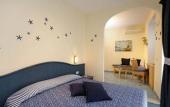 Туры в отель Sharon House