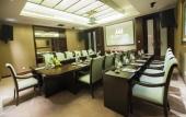 Туры в отель Wedge Hotel Changzhou