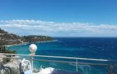 Туры в отель Le Roquebrune