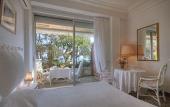 Туры в отель Le Roquebrune