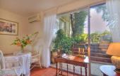 Туры в отель Le Roquebrune