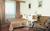 Туры в отель Montree Hotel