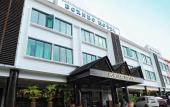 Туры в отель The Borneo Hotel