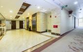 Туры в отель Overseas Chinese Hotel
