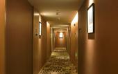 Туры в отель Atour Hotel (Nanjing Baijia Lake)