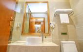 Туры в отель Vienna International Hotel (Guangzhou Xintang High Speed Railway Station Cowboy City Branch)