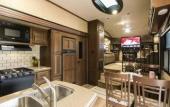 Туры в отель Linjia Campsite (Shanghai International Resort)