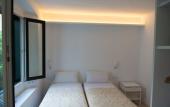 Туры в отель Hostal Marina Cadaques