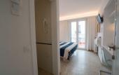 Туры в отель Hostal Marina Cadaques