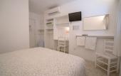 Туры в отель Hostal Marina Cadaques