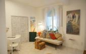 Туры в отель Hostal Marina Cadaques